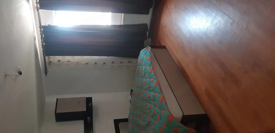 Casă cu Teren 350 Mp în Central