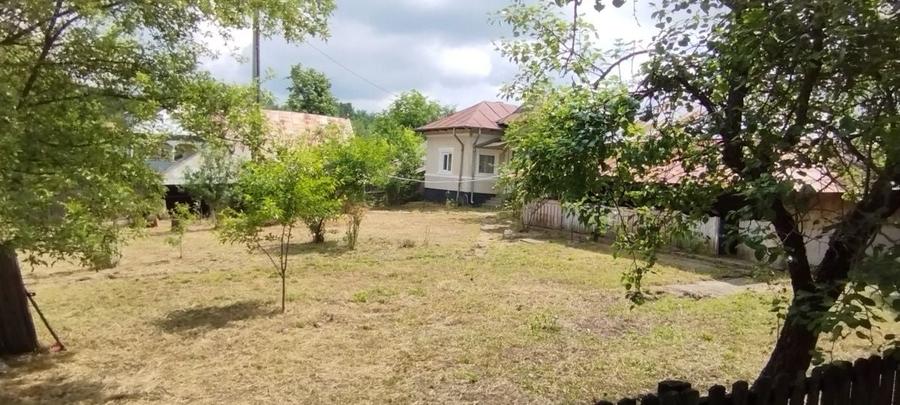 Casă cu 3 camere în Făcălețești