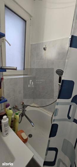Apartament cu 2 camere decomandat în Pieptănari