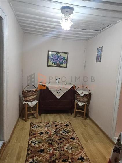 Casă individuală cu 5 camere cu Teren 1100 Mp în Cândești
