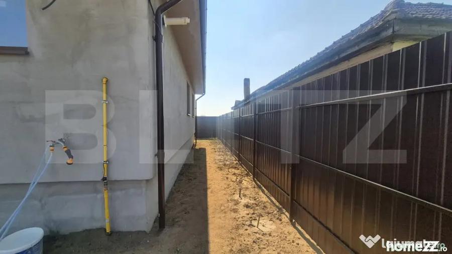 Casă cu 3 camere cu Teren 950 Mp în Central