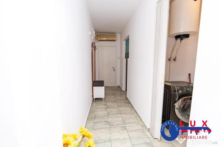 Apartament cu 2 camere decomandat în Faleză