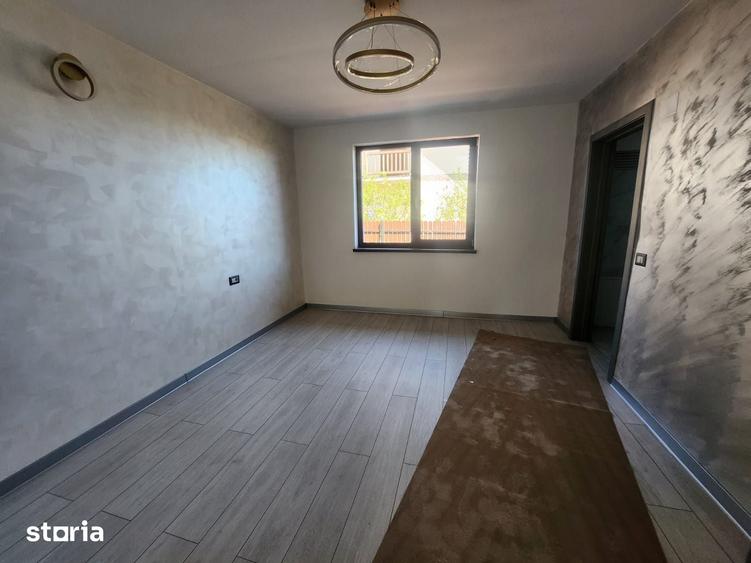 Casă cu 4 camere cu Teren 575 Mp în Hemeiuș