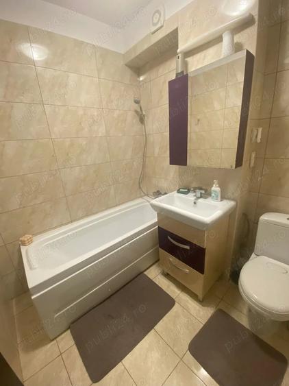 Apartament cu 2 camere decomandat în Central