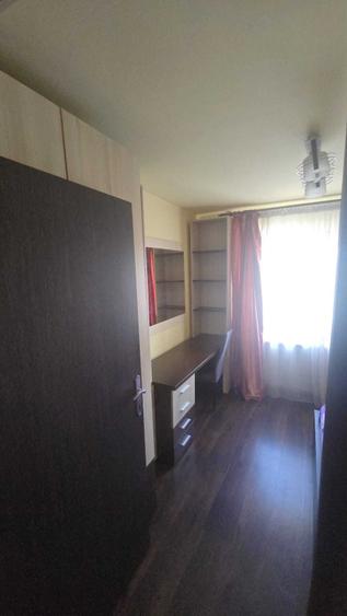 Apartament cu 3 camere decomandat în 1 Mai