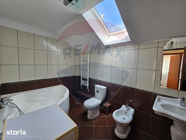 Casă cu 4 camere cu Teren 256 Mp în Bună Ziua