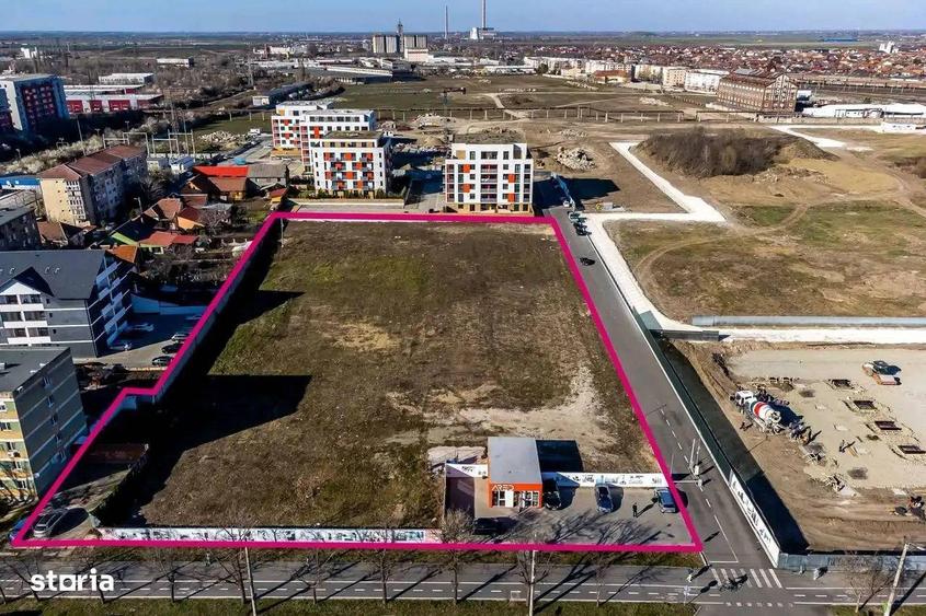 Spațiu comercial, de 10,800 mp, în Aurel Vlaicu