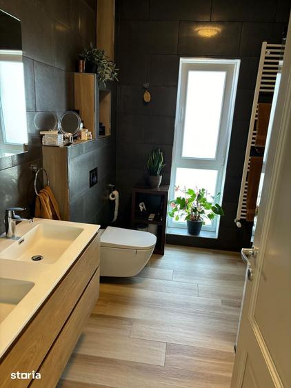 Casă cu 5 camere cu Teren 1225 Mp în Făget