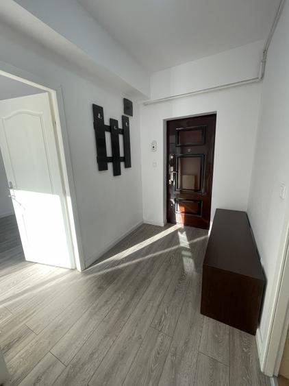 Garsonieră decomandată în Florești