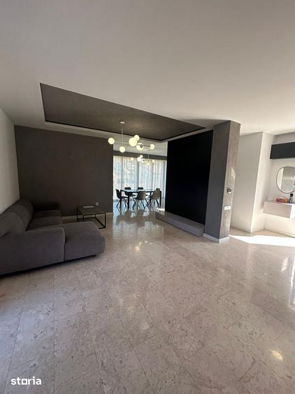 Casă cu 2 camere cu Teren 341 Mp în Bucium