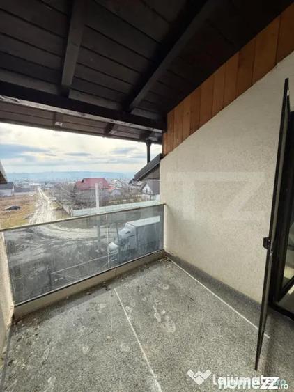 Apartament cu 3 camere decomandat în Burdujeni