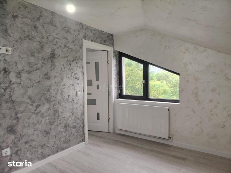 Casă cu 4 camere decomandat cu Teren 600 Mp în Lipănești