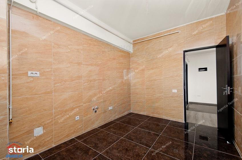 Apartament cu 2 camere decomandat în Micro 40