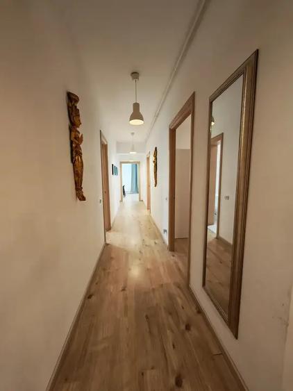 Apartament cu 3 camere decomandat, mobilat în Barbu Văcărescu