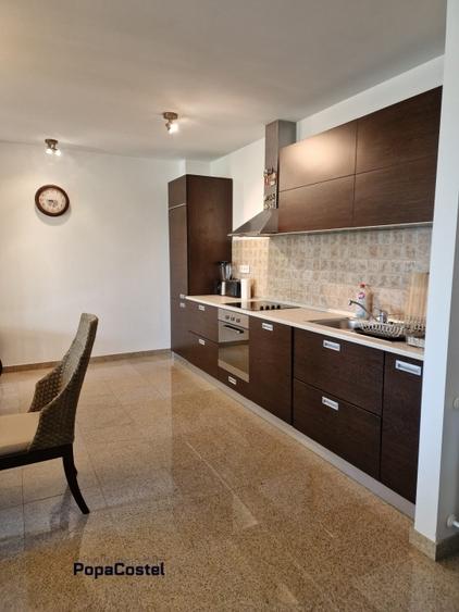 Apartament cu 4 camere decomandat, mobilat în Otopeni