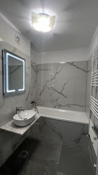 Apartament decomandat în Centură