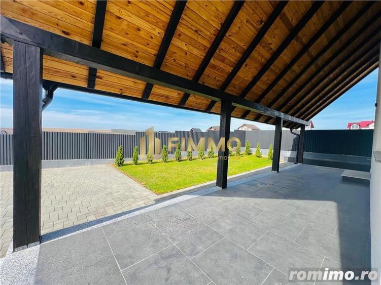 Casă cu 3 camere cu Teren 400 Mp în Mitocu Dragomirnei