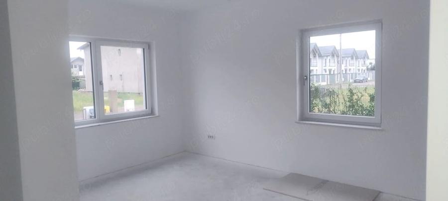 Casă cu Teren 500 Mp în Strejnicu