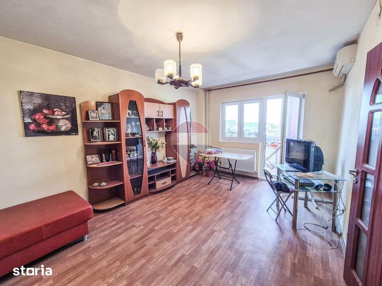 Apartament cu 2 camere decomandat în Gara de Nord