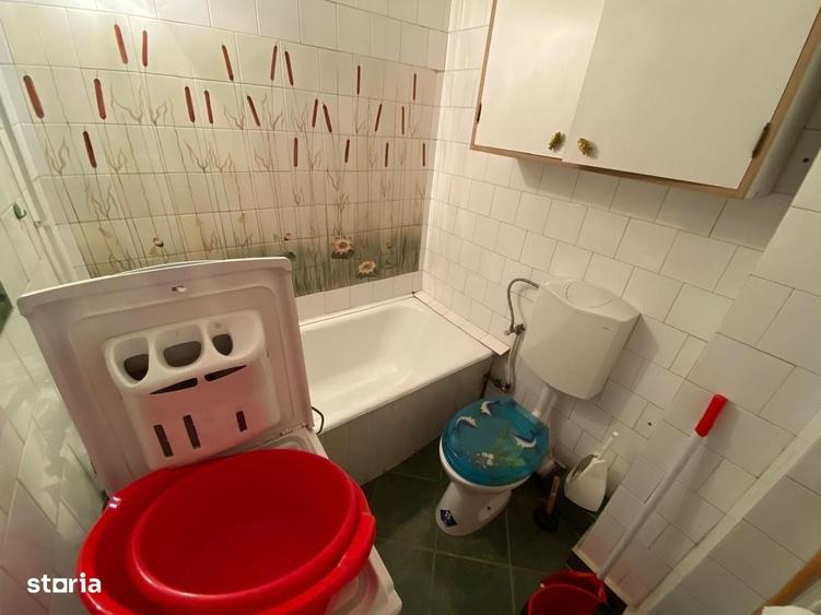 Apartament cu 4 camere decomandat în Mărăști