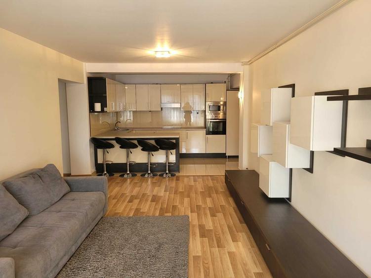 Apartament cu 2 camere semidecomandat în Lunca Apei