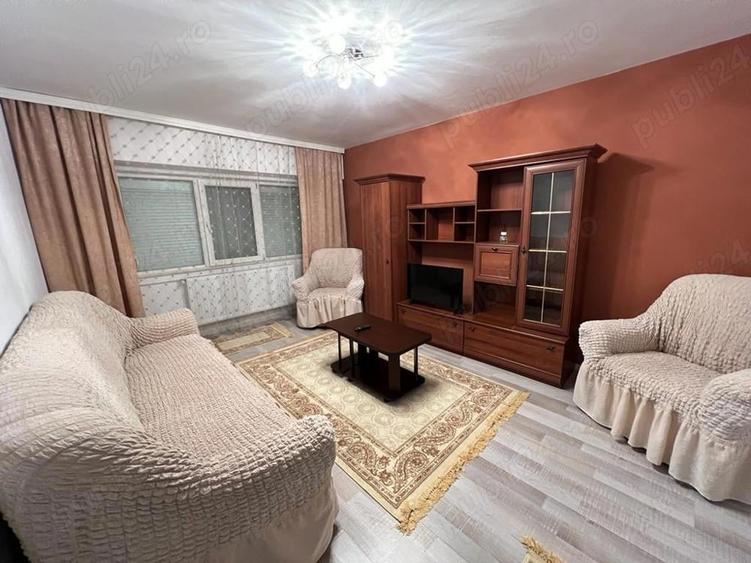Apartament cu 3 camere decomandat în Tomis Nord