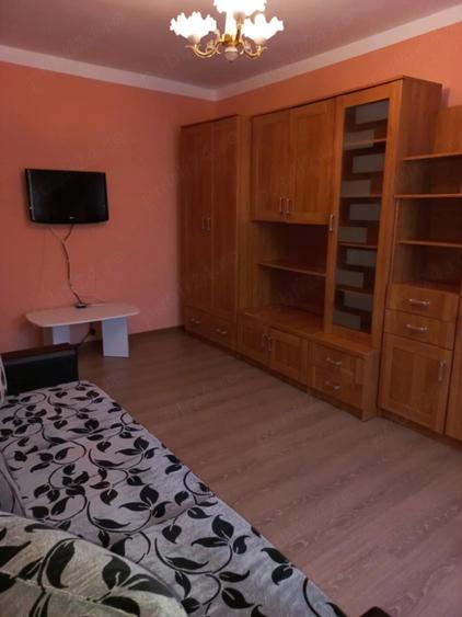 Garsonieră decomandată în Micro IV