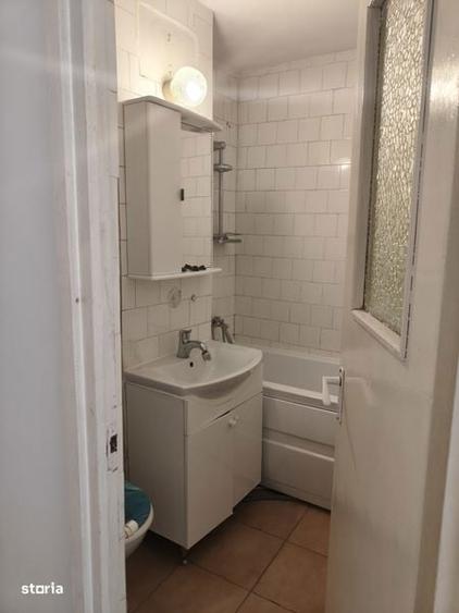 Apartament cu 2 camere decomandat în Dumbrăvița