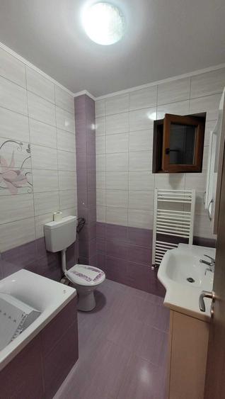 Apartament cu 2 camere semidecomandat în Gușterița