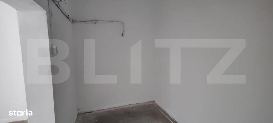 Spațiu comercial, de 70 mp, în Micro 3
