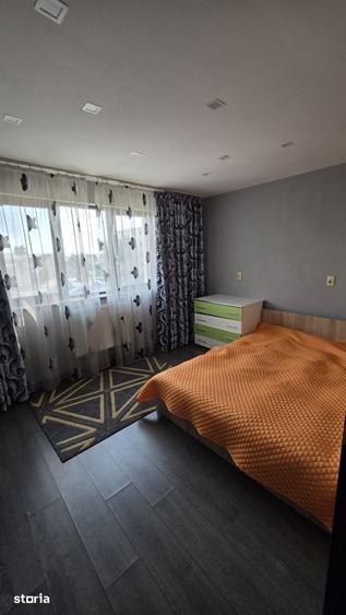 Apartament cu 3 camere, 62 mp., zona Micro 3 - 7