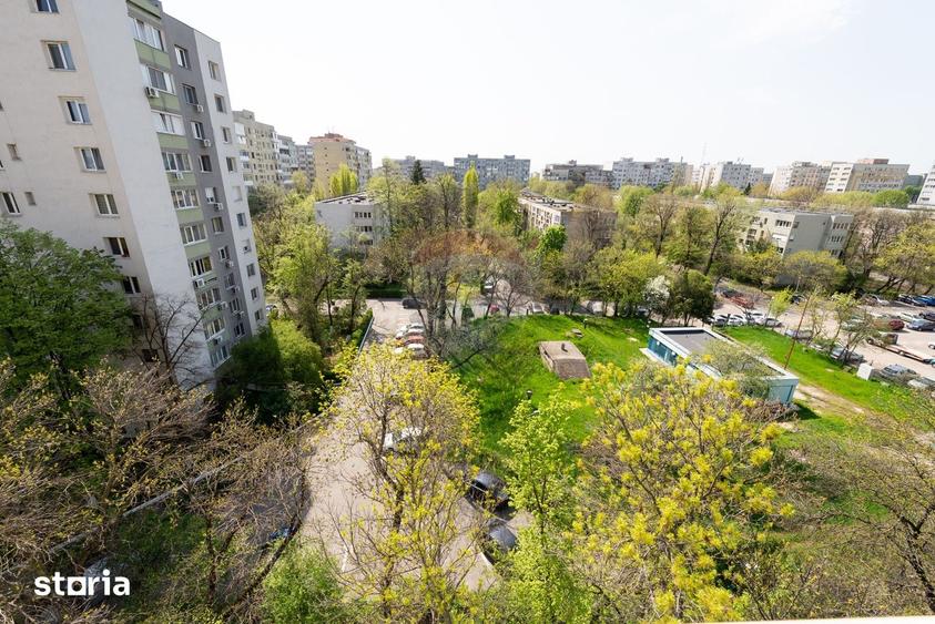 Apartament cu 3 camere, mobilat în Titan