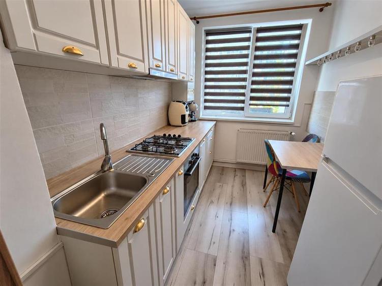 Apartament cu 2 camere decomandat în Mihai Viteazul