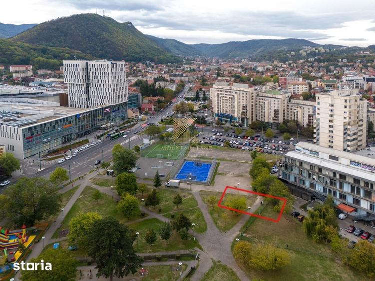 Teren de 420 mp, în Centrul Civic