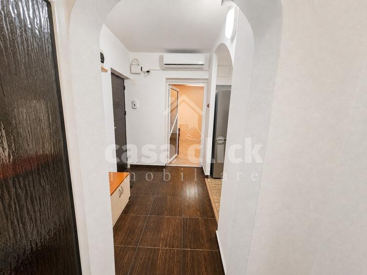 Apartament cu 2 camere decomandat în Mazepa 1
