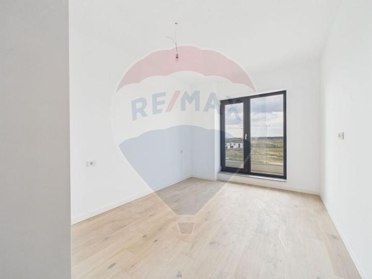 Apartament cu 2 camere decomandat în Pipera