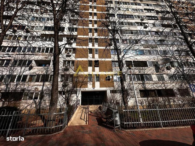 Apartament cu 3 camere în Dristor