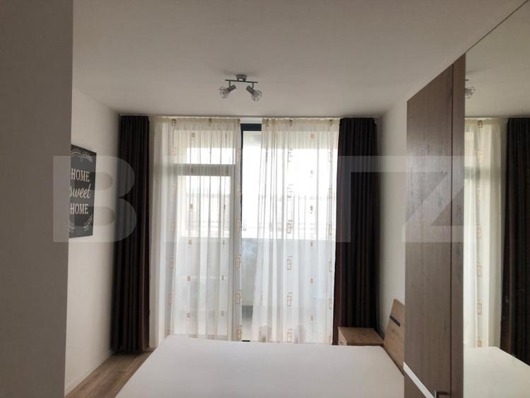 Apartament cu 2 camere semidecomandat, mobilat în Torontalului
