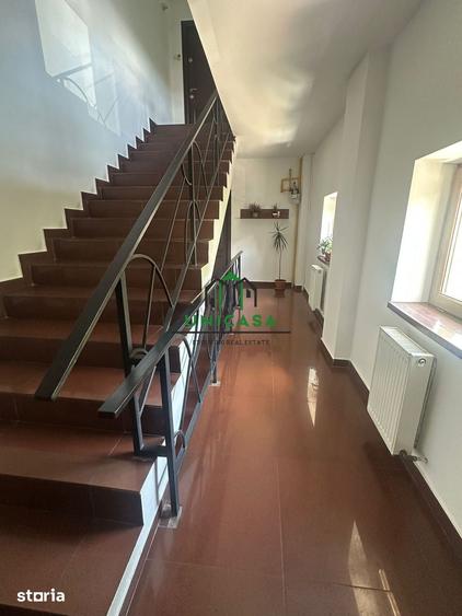 Apartament cu 3 camere, mobilat în Nord