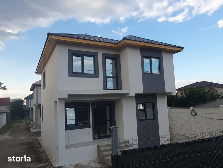 Casă cu 4 camere cu Teren 180 Mp în Central