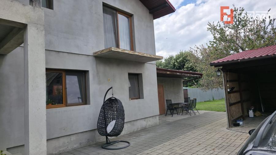 Casă individuală cu 6 camere cu Canalizare în Gătaia