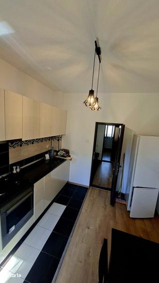Apartament cu 3 camere decomandat în Trivale