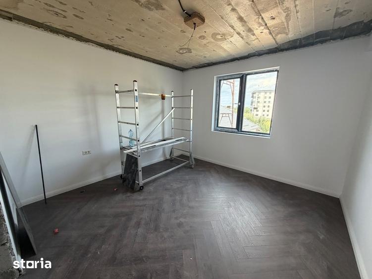 Casă cu 4 camere cu Teren 280 Mp în Central
