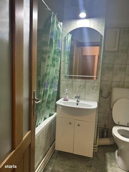 Apartament cu 3 camere decomandat în Ultracentral