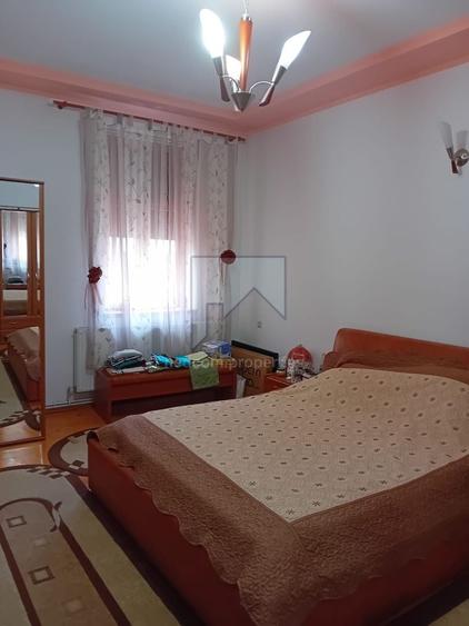 Apartament cu 3 camere circular, mobilat în 13 Septembrie