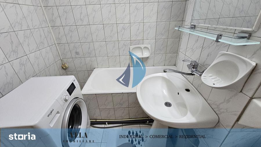 Apartament cu 3 camere decomandat în Ultracentral