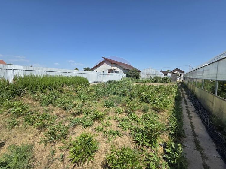 Casă individuală cu 4 camere cu Teren 2229 Mp în Biliești