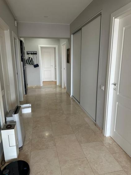 4 camere decomandat  Sisesti, priveliste libera, complex securizat - 6