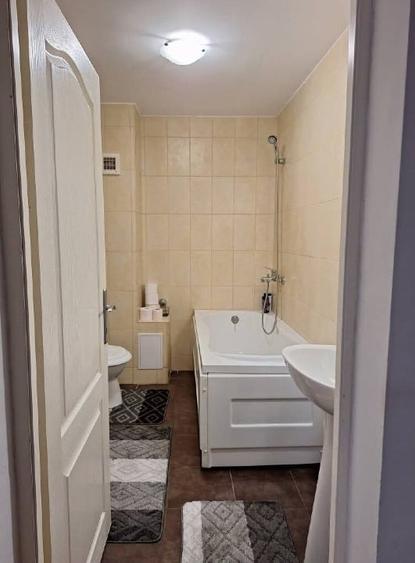Apartament cu 2 camere decomandat, mobilat în Bună Ziua