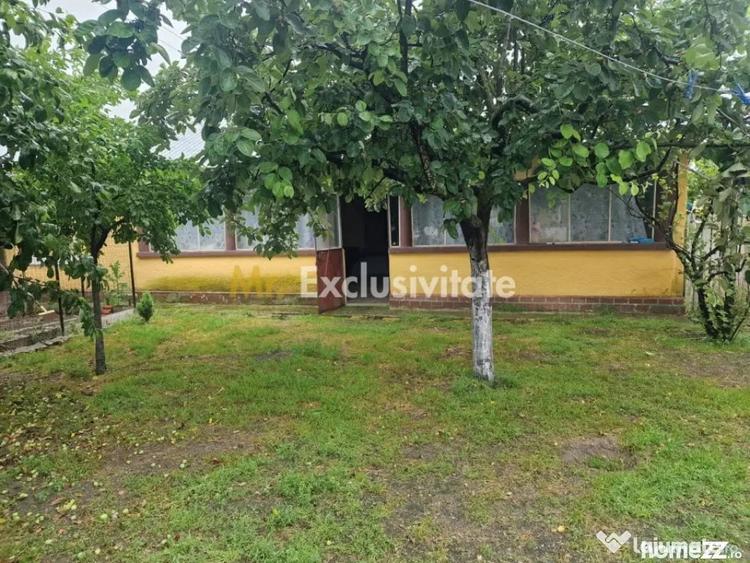 Casă cu 3 camere cu Teren 2100 Mp în Lunca